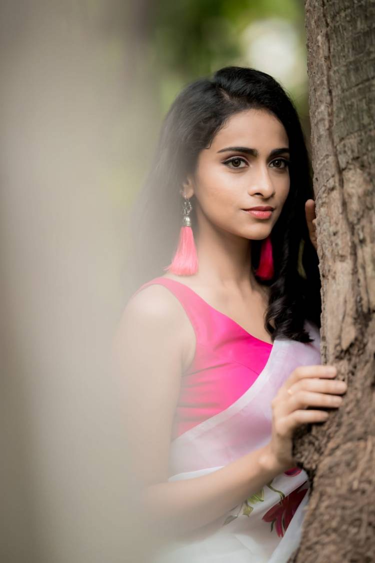 Sizzling Beauty #AbithaVenkat Stills  Best of Luck for C/o Kadhal success , She has Played a turning point role 