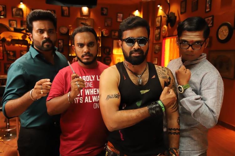 “ நானும் சிங்கிள் தான் “