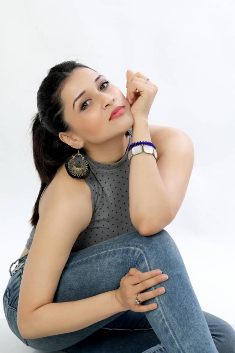 Actress @memannara Wishing Everyone Happy #ValentinesDay.