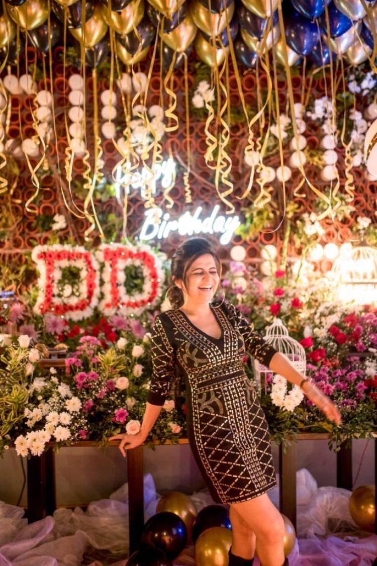 பிறந்த நாள் கொண்டாடும் நிகழ்ச்சி தொகுப்பாளினி  "Television queen"  திவ்யதர்ஷினியின் அடுத்த  பரிணாமம்!!!