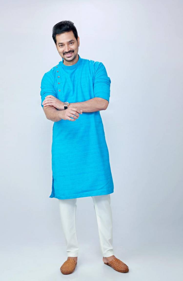 Man in Blue... Blooming Hero Vivanth Vivin !!!Trendy Latets Pics  #VivanthVivin