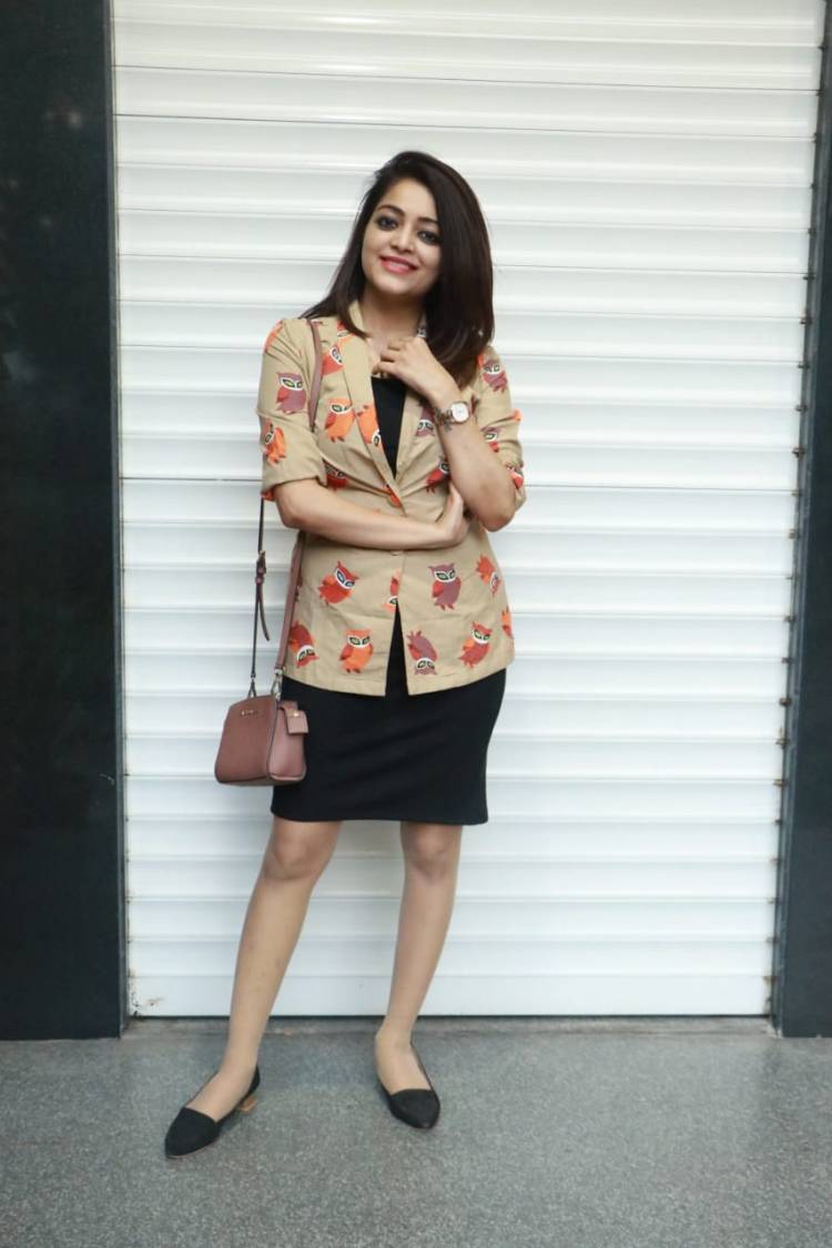 #kamalifromnadukkaveri celebrity show