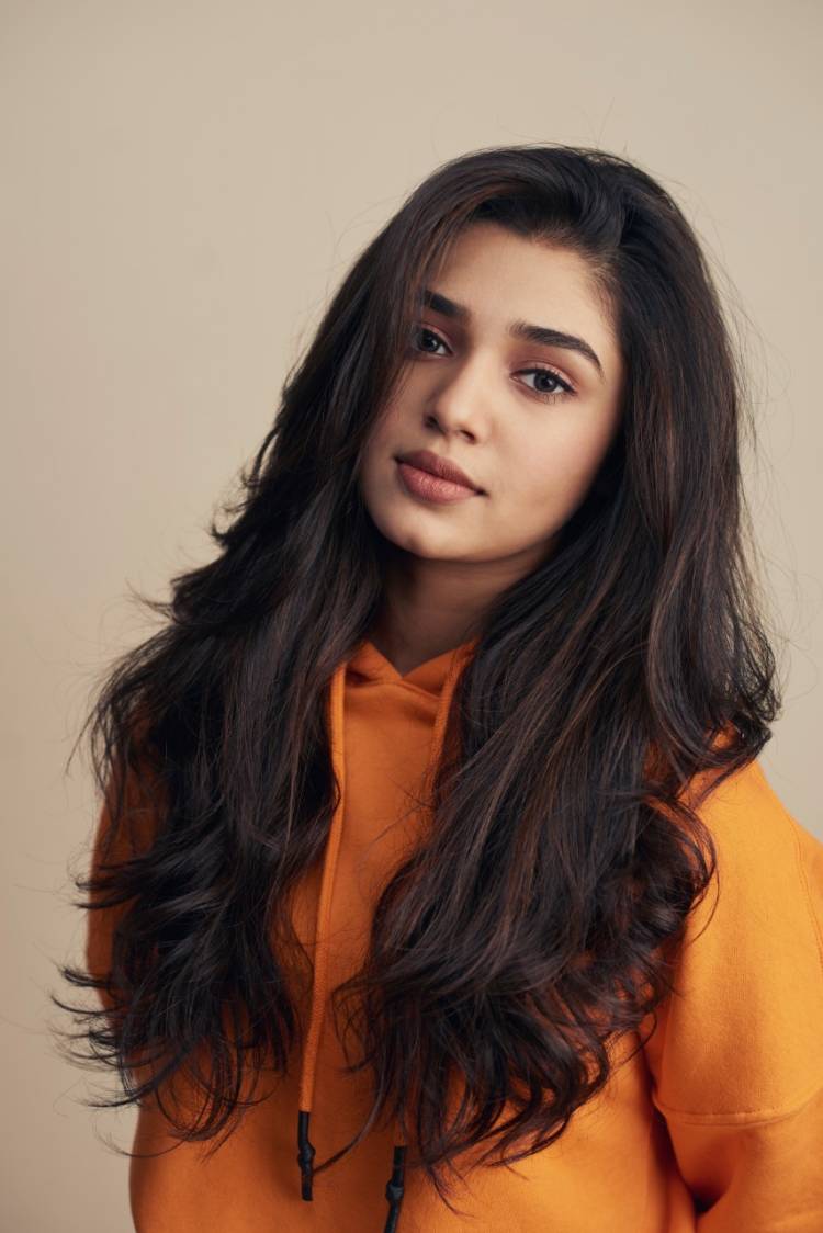 லிங்குசாமி, நடிகர் ராம் பொதினேனி கூட்டணியில் உருவாகும் #RAPO19 படத்தில் நாயகியாக கீர்த்தி ஷெட்டி இணைந்துள்ளார் ! 