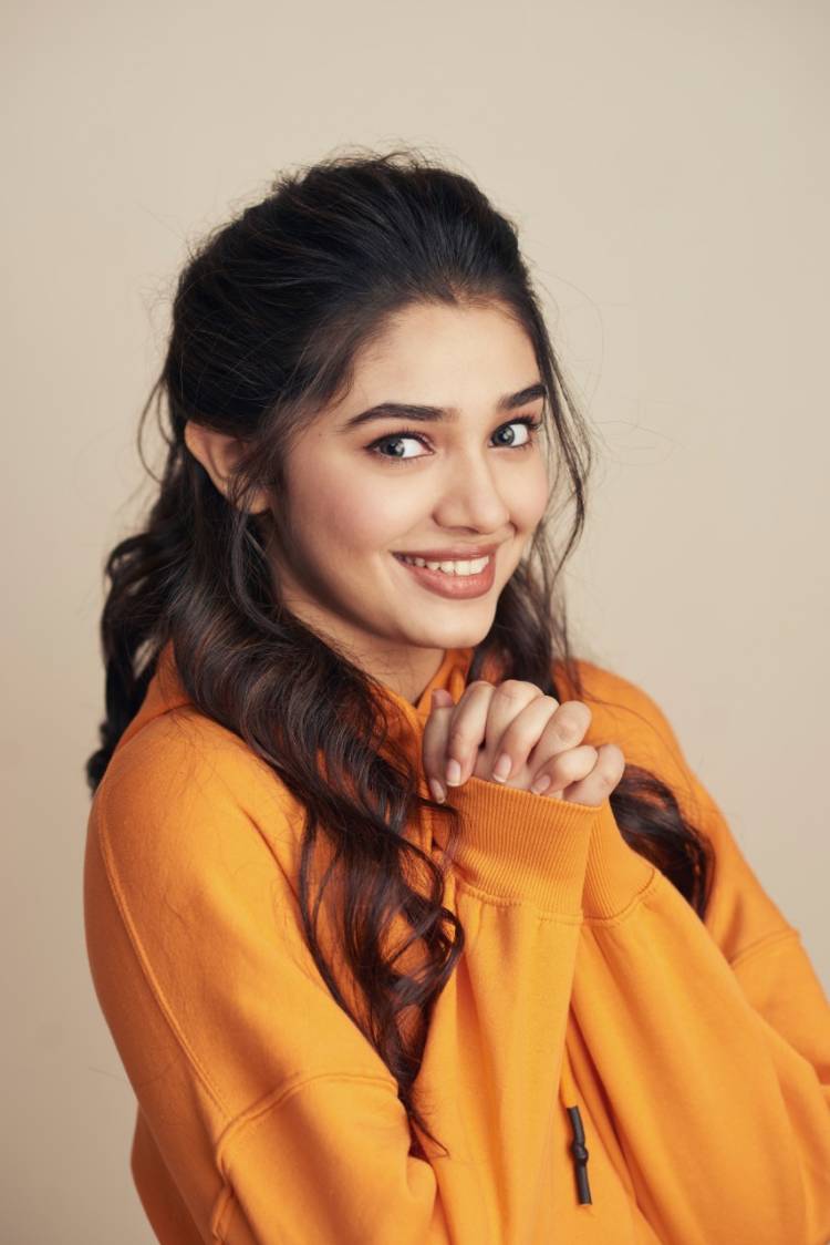 லிங்குசாமி, நடிகர் ராம் பொதினேனி கூட்டணியில் உருவாகும் #RAPO19 படத்தில் நாயகியாக கீர்த்தி ஷெட்டி இணைந்துள்ளார் ! 