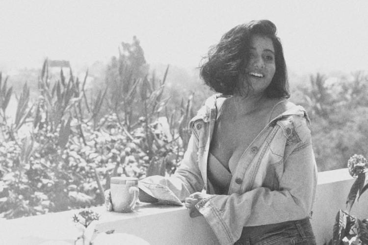 Actress #ShilpaManjunath looks beautiful in these black and white pictures