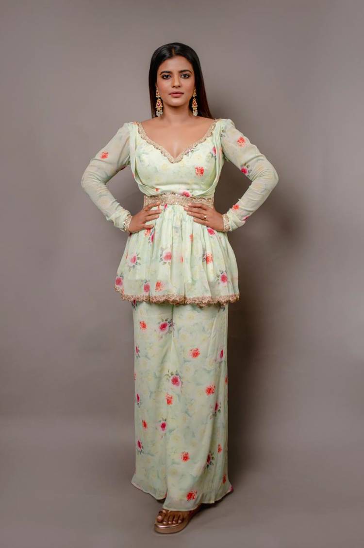 The ever adorable #AishwaryaRajesh looks gorgeous in these clicks.