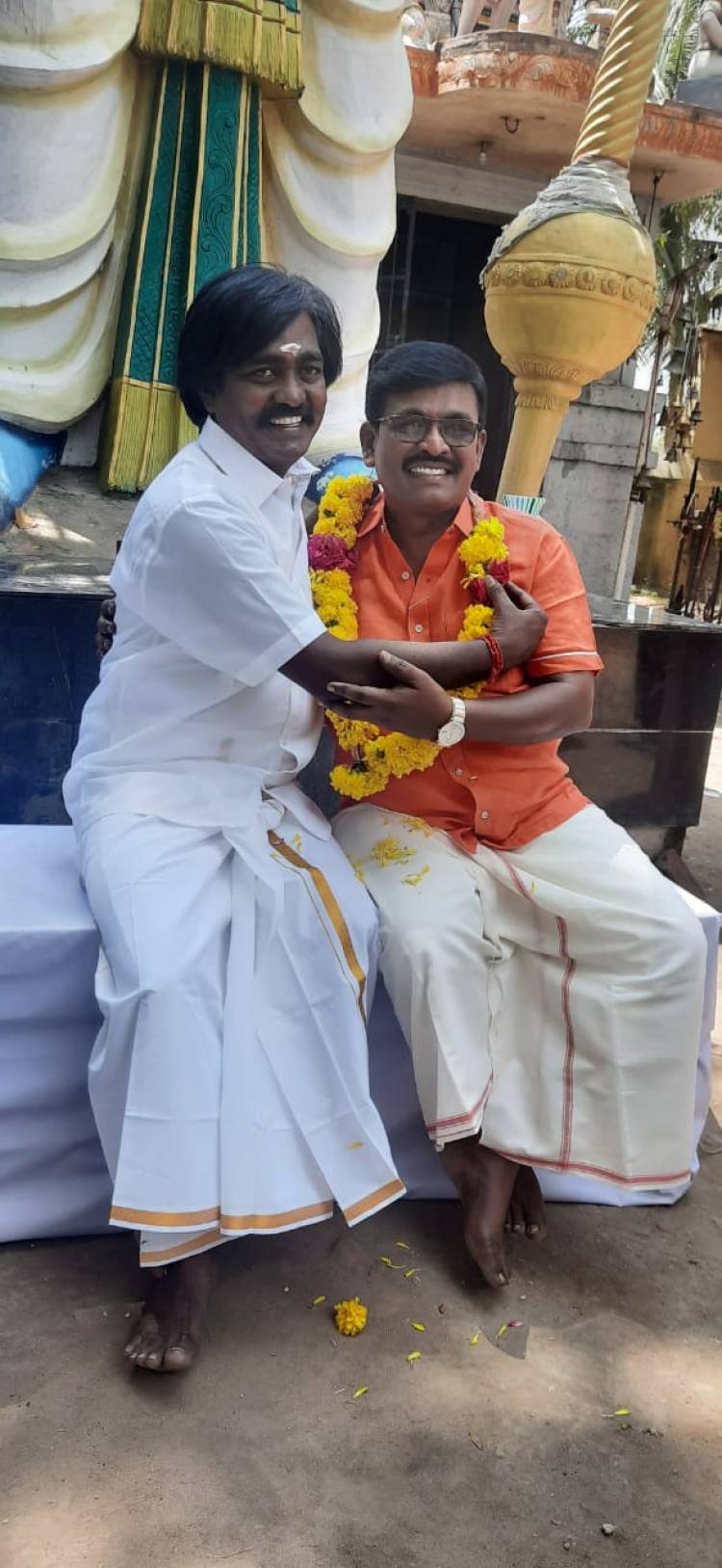 தமிழ் நடிகர்கள் பாதுகாப்பு அமைப்பு சார்பாக தவமணி கிரியேஷன் வழங்கும் திரைப்படம் “பார்க்கவன்”