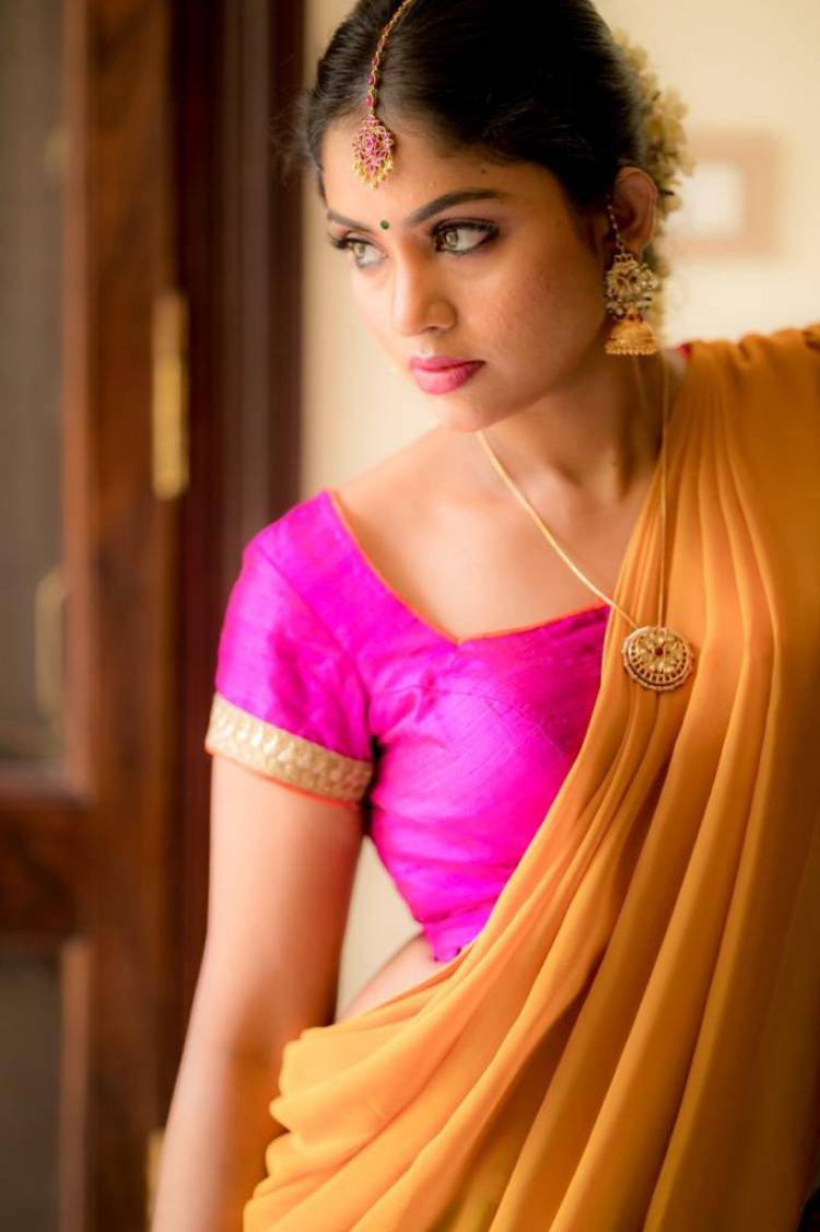 The  GerberaDaisy ,Charming and Dynamic #YouthEnergeticStar #shrutiNair