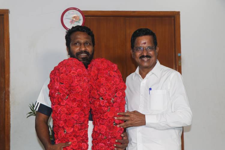 வெற்றிமாறனுக்கு தயாரிப்பாளர் கலைப்புலி S தாணு வாழ்த்து.