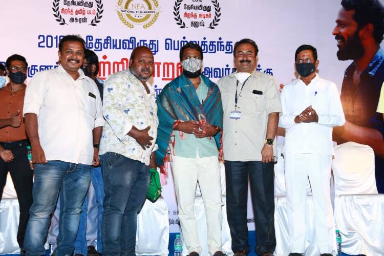 தேசிய விருது பெற்ற 'அசுரன்' படக்குழுவினரின் நேற்றைய(23-03-2021) பத்திரிகையாளர் சந்திப்பில் .
