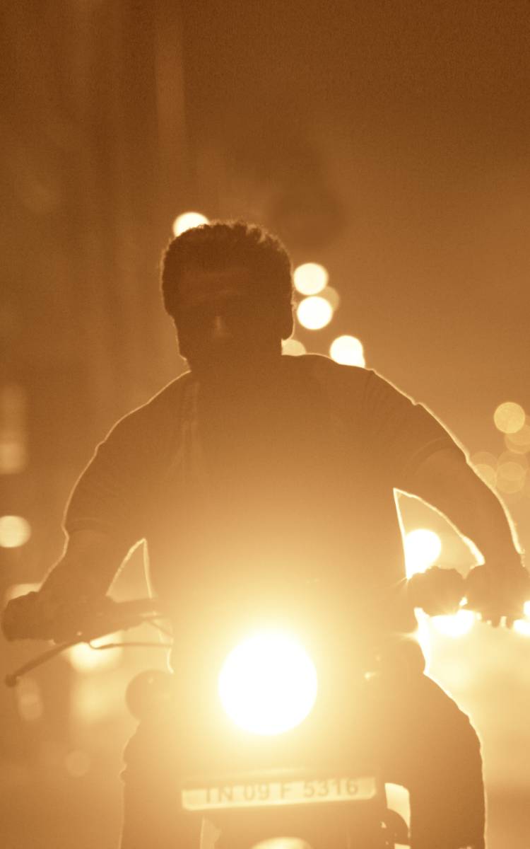 Actor Vidharth’s 25th film titled ‘Carbon’