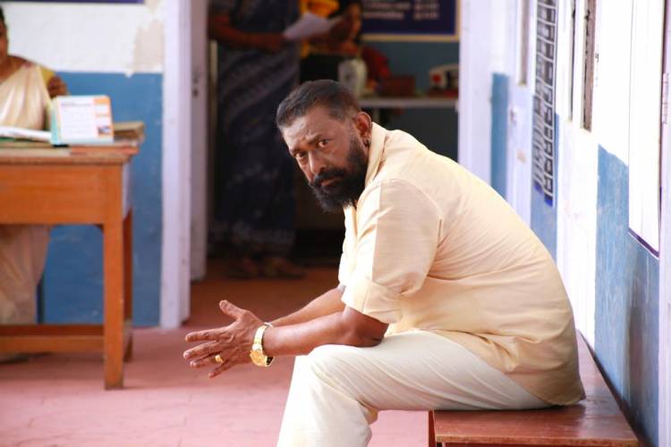 ##லால் சார் படம் முழுக்க என்னுடன் இருப்பார்.