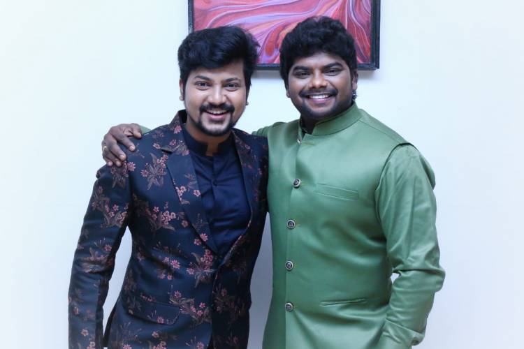 ‘உங்க ஒர்க் எல்லாமே பாசிட்டிவா இருக்கு’ ; டி.எஸ்.கேவை அழைத்து பாராட்டிய தனுஷ்