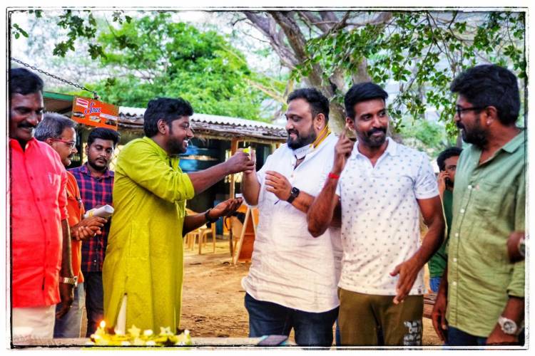 அண்ணாத்த படப்பிடிப்பில் பிறந்தநாள் கொண்டாடிய ‘கபாலி’  விஷ்வந்த்!