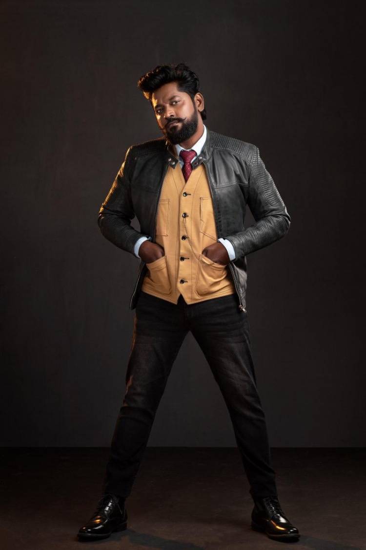 அண்ணாத்த படப்பிடிப்பில் பிறந்தநாள் கொண்டாடிய ‘கபாலி’  விஷ்வந்த்!