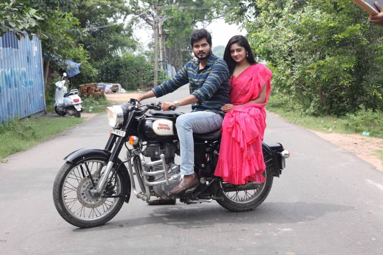 அப்பா மகன் பற்றிய 21ஆம் நூற்றாண்டின் கதை 'அனுக்கிரகன்