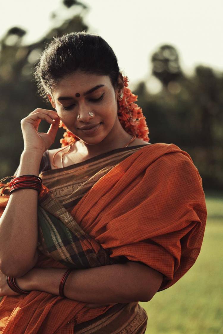 @officialdushara as #Mariyamma new new photoshoot