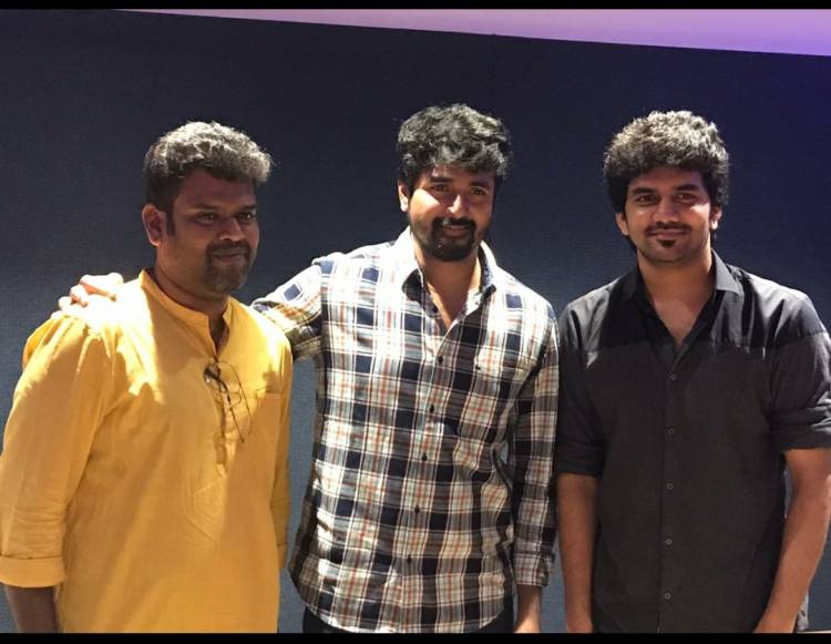 'லிஃப்ட்' படத்தின்  ஃபர்ஸ்ட் சிங்கிள் 'இன்னா மயிலு..' வெளியானது