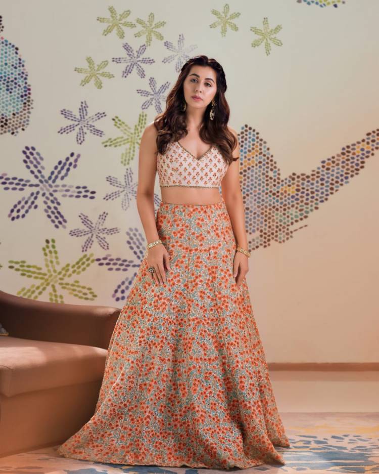 Twirling in delight!!  Actress #NikkiGalrani looks fresh
