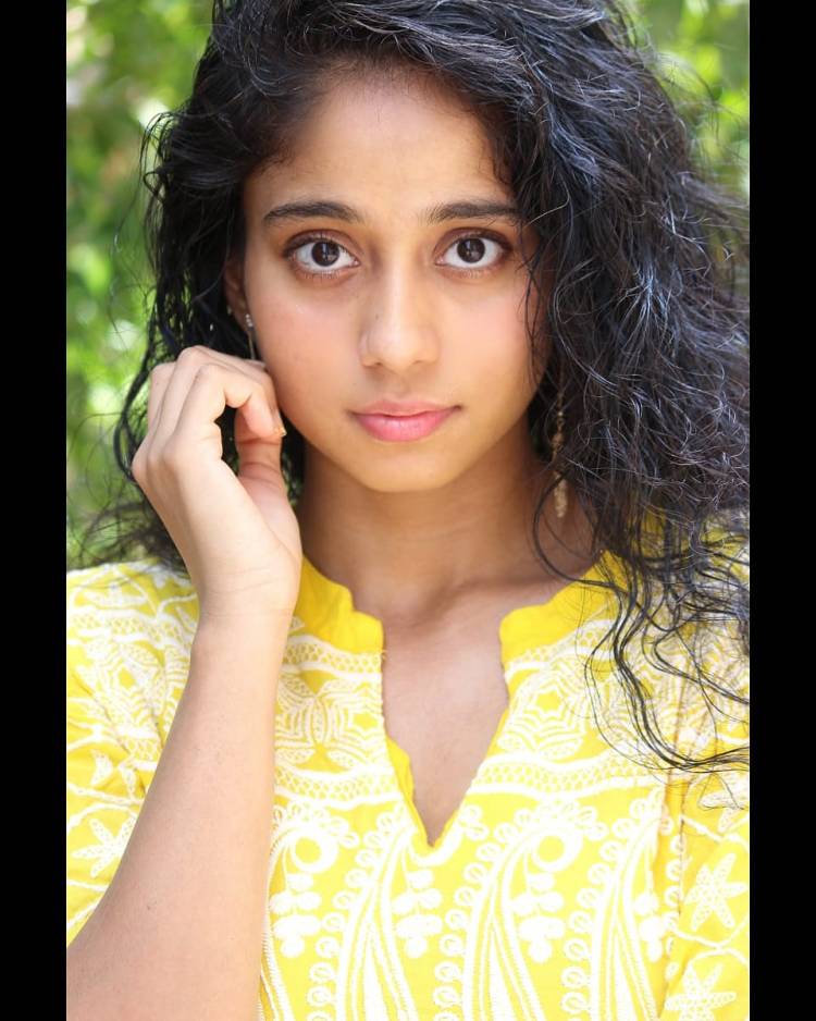 Traditional Beauty @KurupKrisha wishes every one #EidMubarak