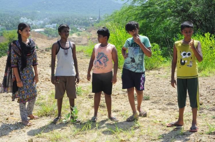 விருதுகளை குறிவைத்து பயணப்படும் " தகவி" திரைப்படம்.!