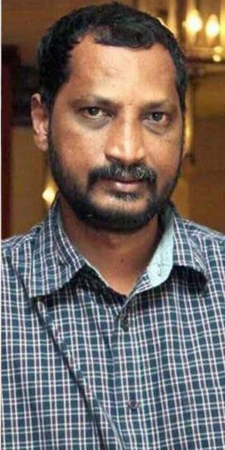In the memory of poet Na. Muthukumar, dir @Vasantabalan1 announces a contest from aspiring lyricists