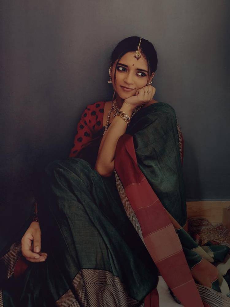 Sometimes classics are the best. #ActressVasundhara in a traditional look.