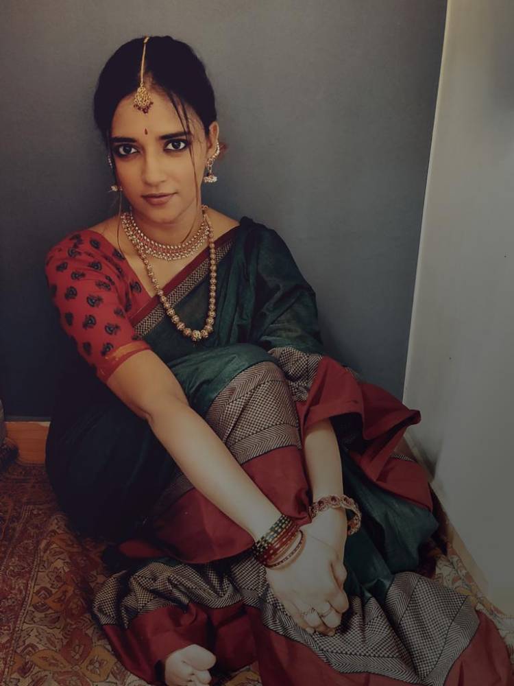 Sometimes classics are the best. #ActressVasundhara in a traditional look.