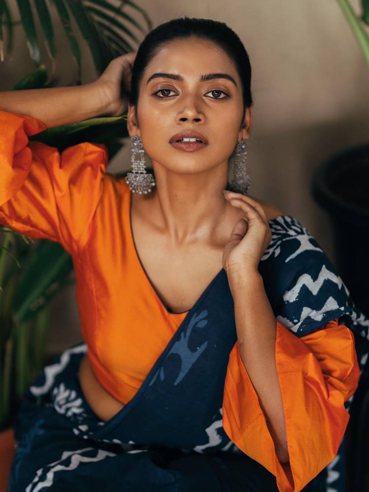 Take a Look at Some of These Amazing Photos of the Upcoming Actress #Tharishka in Her Latest Photos!