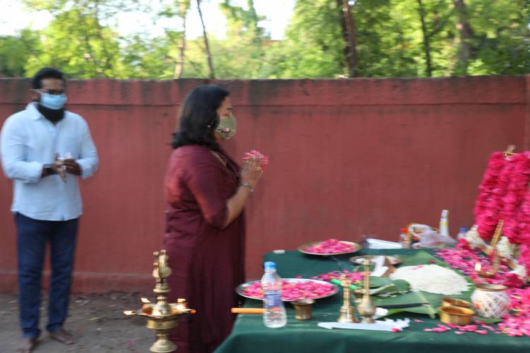 RAADHIKA SARATHKUMAR’S RADAAN MEDIAWORKS PRESENTS SARATHKUMAR STARRER THOONGA VANAM-KADARAM KONDAN FAME RAJESH M SELVA DIRECTORIAL OTT ORIGINALS “IRAI” (PREY)