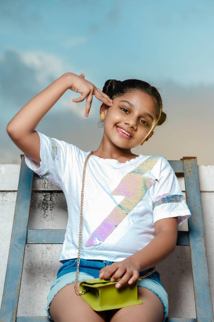 AzhagiyaChinnaDevathai  அழகியசின்னதேவதை  Manasvi Actor_Kottachi ‘s daughter New images 