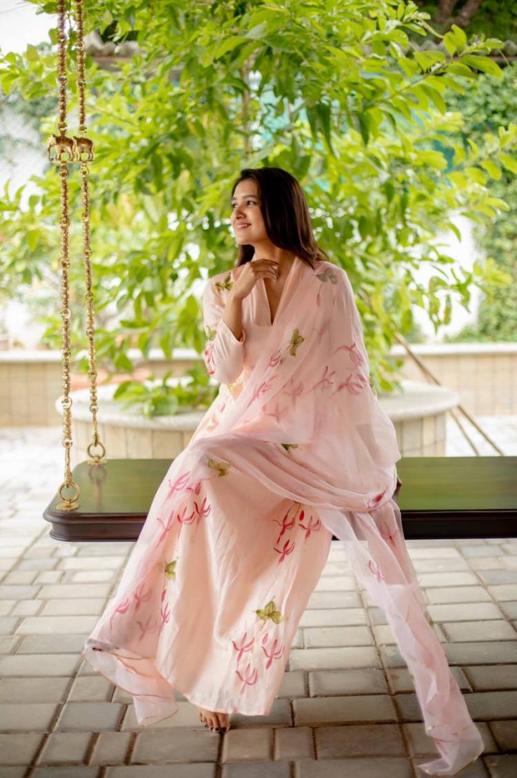 Recent Pics of Actress #vanibhojan