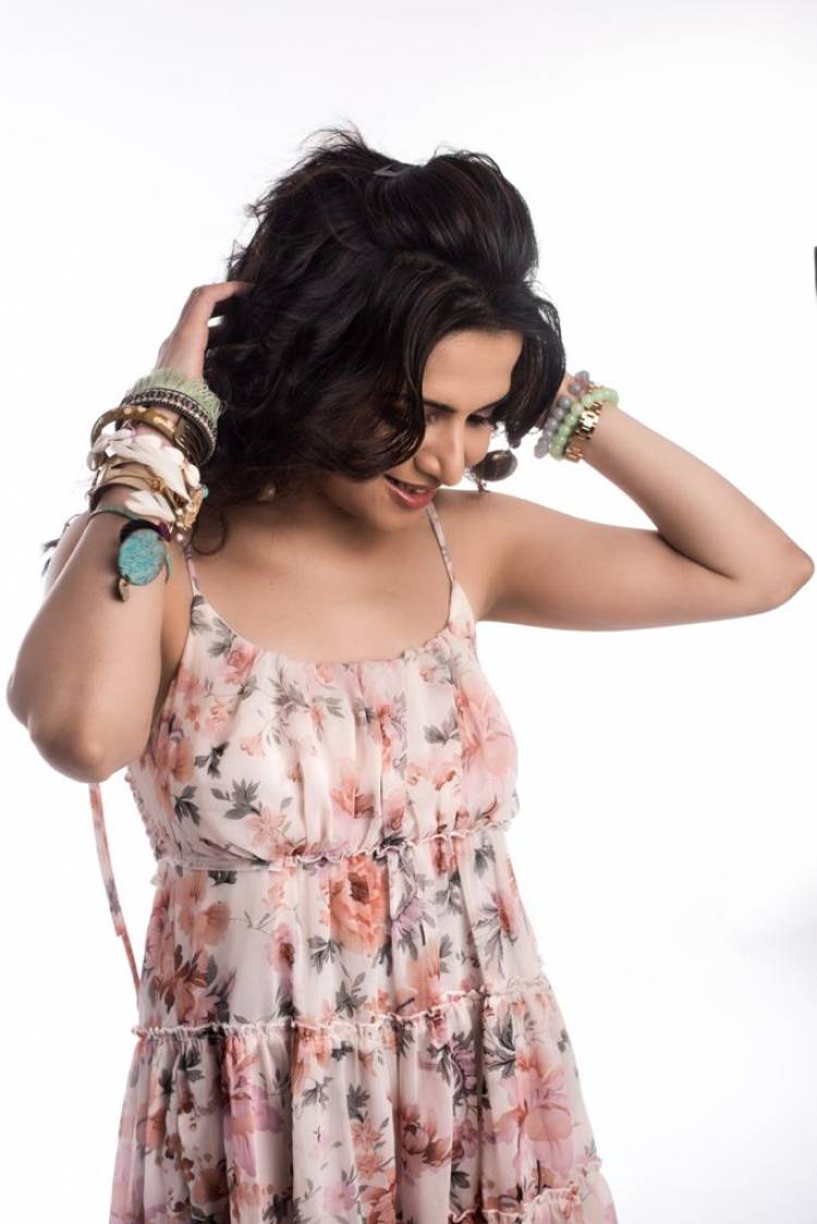 Spreading cheer and positivity always, DD is one of a kind! 