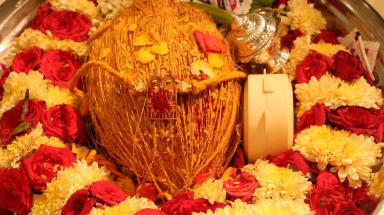 Lyric writer & Actor @KavingarSnekan &  @KannikaRavi marriage