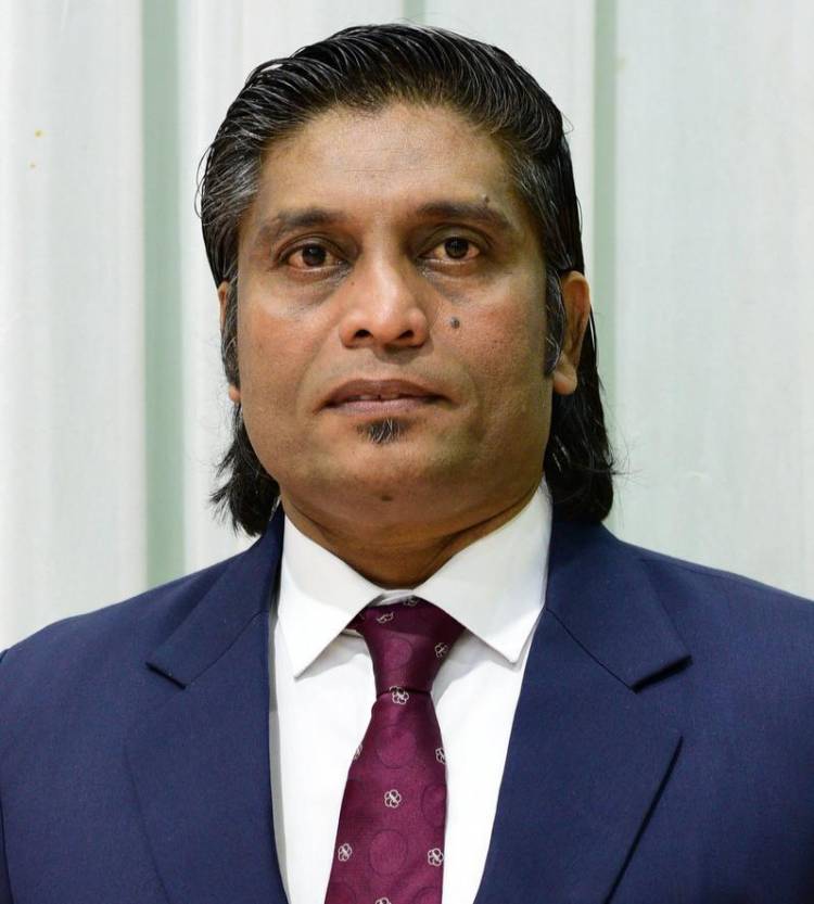 தற்போது நடைபெற்று வரும் ஒலிம்பிக் கராத்தே போட்டியில் நடுவராக " கைலா " படத்தின் இயக்குனர் திரு.பாஸ்கர் ஸ்ரீனுவாசன் எனும் தமிழன்