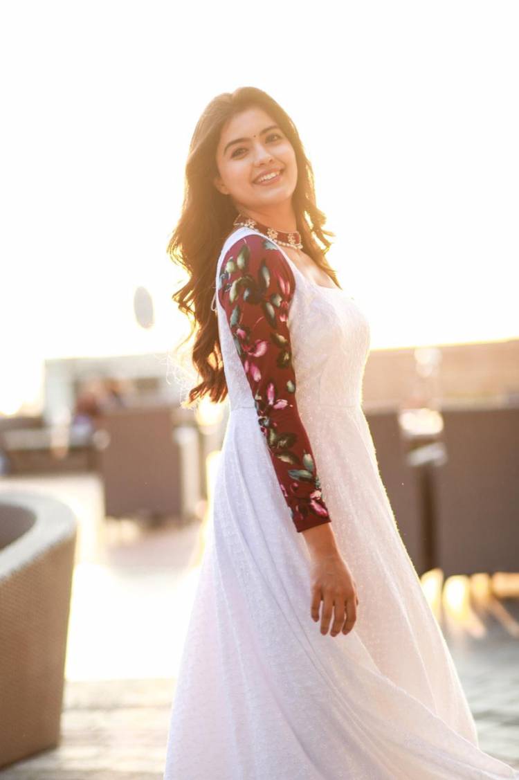 Actress #AmrithaAiyer looks beautiful in these pictures!   