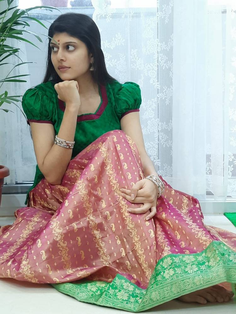 Beautiful #Tollywood child Actress #GreeshmaNethrikaa enter in to #Kollywood in prominent prodution as a heroine.