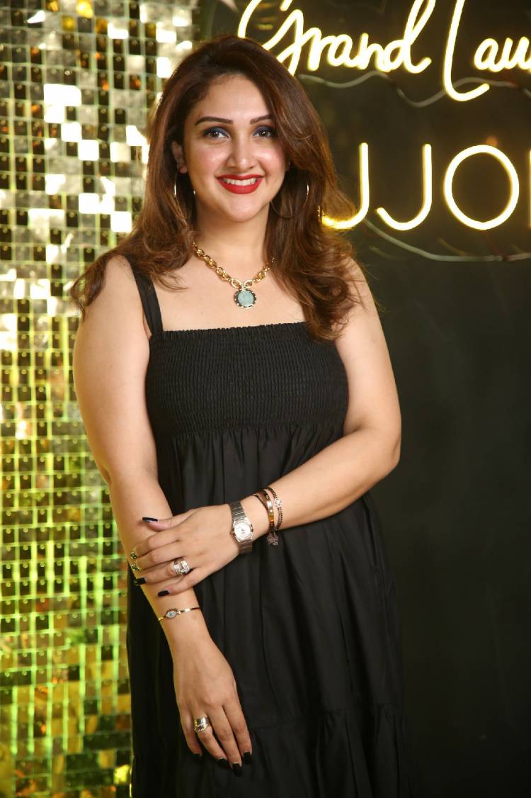 Tollywood Actors Sizzles at LUJOBOX kiosks Launch Party