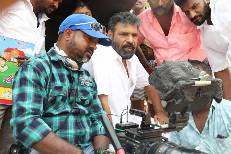 கொரோனாவை விட ஒரு  கொடிய நோய் நாட்டில் வேகமாக  பரவிக் கொண்டிறுக்கிறது " மெய்ப்பட செய் " படத்தின் இயக்குனர் வேலன்.