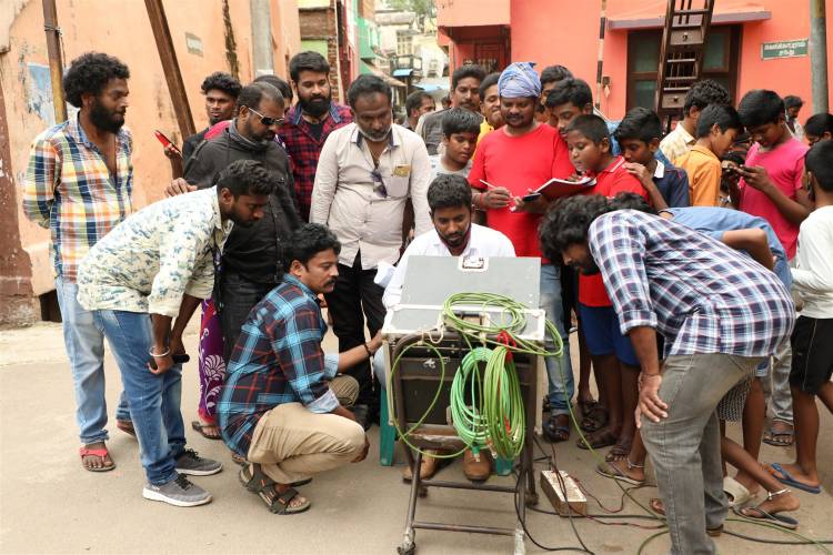 கொரோனாவை விட ஒரு  கொடிய நோய் நாட்டில் வேகமாக  பரவிக் கொண்டிறுக்கிறது " மெய்ப்பட செய் " படத்தின் இயக்குனர் வேலன்.