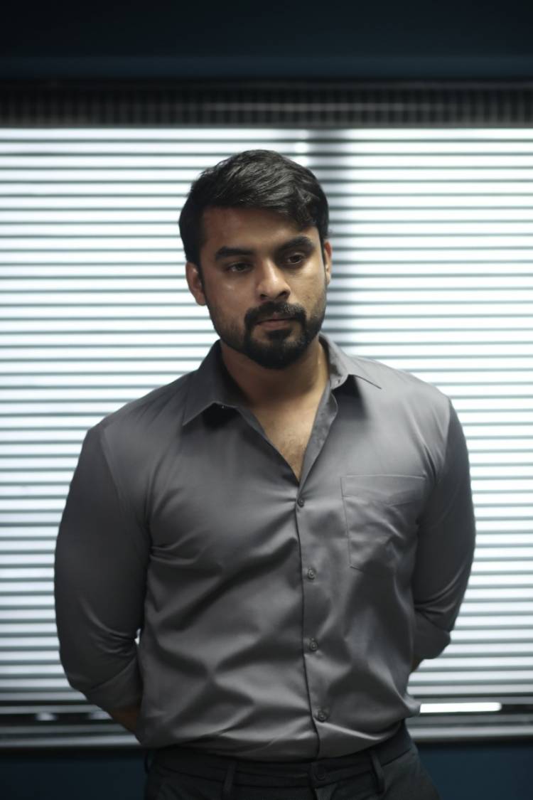 டொவினோ தாமஸ் நடித்த "கடைசி நொடிகள்"  முழு நீள கிரைம் படம்