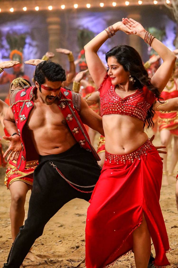 இந்தியா டிரண்டிங்கில் கலக்கும் சுந்தர் சி - அரண்மனை3 பாடல்! 1M- 1மில்லியன் தாண்டியது.