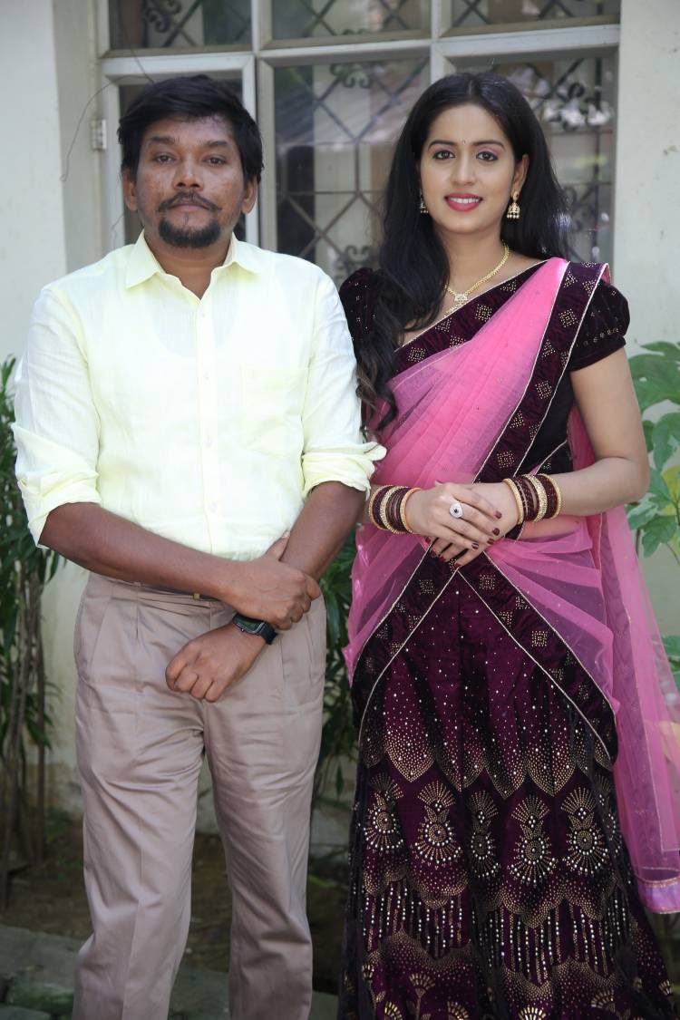நீண்ட இடைவெளிக்கு பிறகு இசையமைப்பாளர் சிற்பி & பழனி பாரதி இணையும் புதிய படம் முடக்கறுத்தான் . தற்போது  K .வீரபாபு 'முடக்கறுத்தான் ' எனும் புதிய படத்தை இயக்கி நடிக்கிறார் .