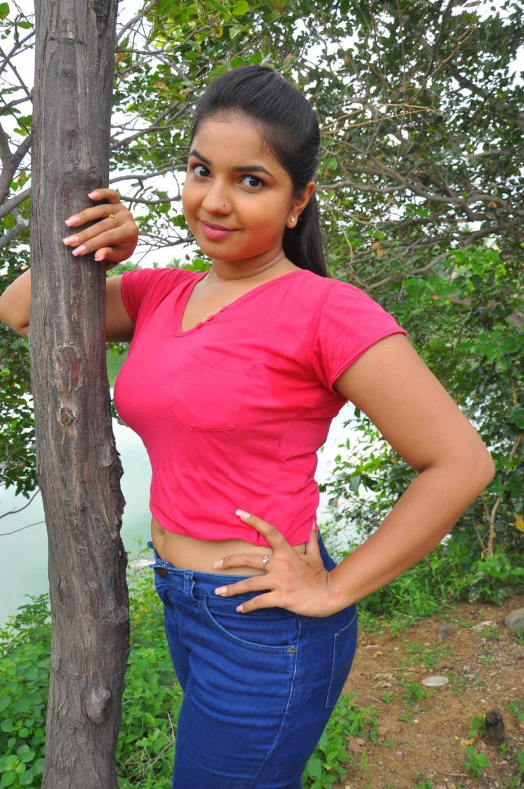 நம்பிராஜ் இயக்கத்தில் வி.ரவி - மதுஸ்ரீ நடிக்கும் " யாரது" படத்தின் கிளைமேக்சில் புதுமை 