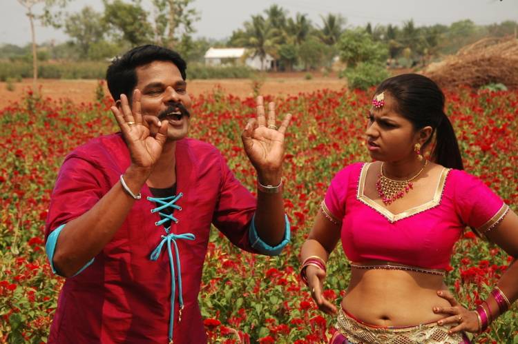 நம்பிராஜ் இயக்கத்தில் வி.ரவி - மதுஸ்ரீ நடிக்கும் " யாரது" படத்தின் கிளைமேக்சில் புதுமை 