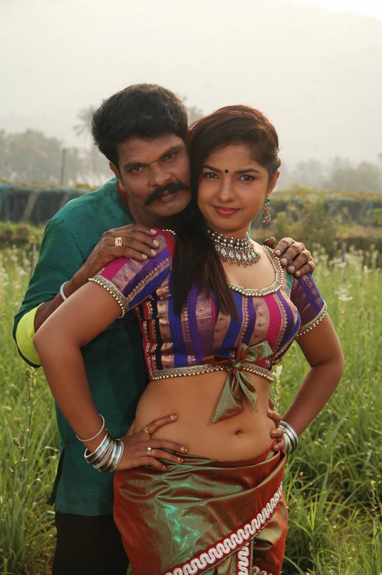 நம்பிராஜ் இயக்கத்தில் வி.ரவி - மதுஸ்ரீ நடிக்கும் " யாரது" படத்தின் கிளைமேக்சில் புதுமை 