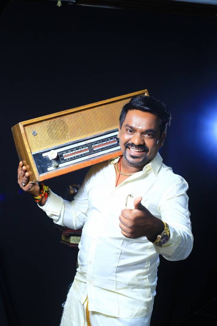 நடிகராகவும் முத்திரை பதிக்கும் பிரபல பாடகர் வேல்முருகன்