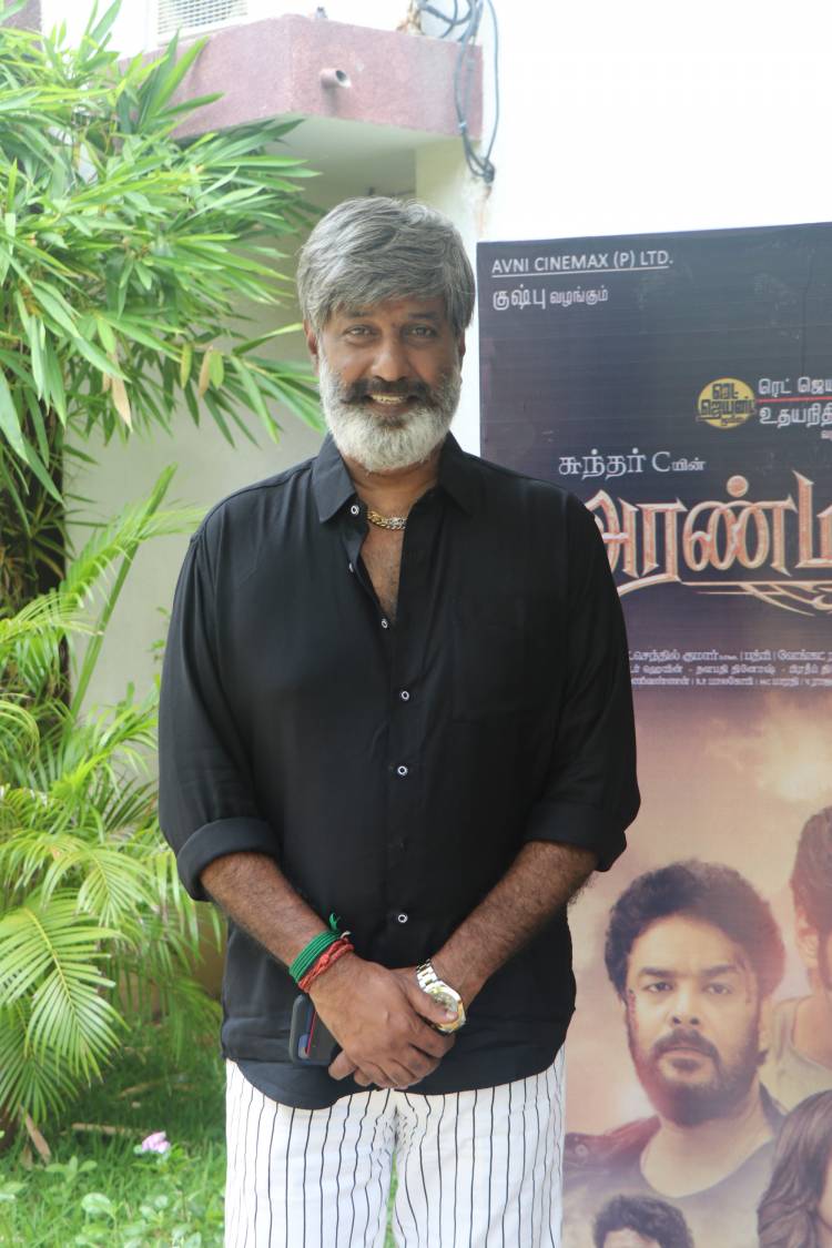 சுந்தர் சி இயக்கத்தில் ஆர்யா, ராஷிக்கண்ணா நடிப்பில் அரண்மனை 3  திரைப்படம்  உருவாக்கப்பட்டு ரிலீஸுக்கு தயாராகி உள்ளது.