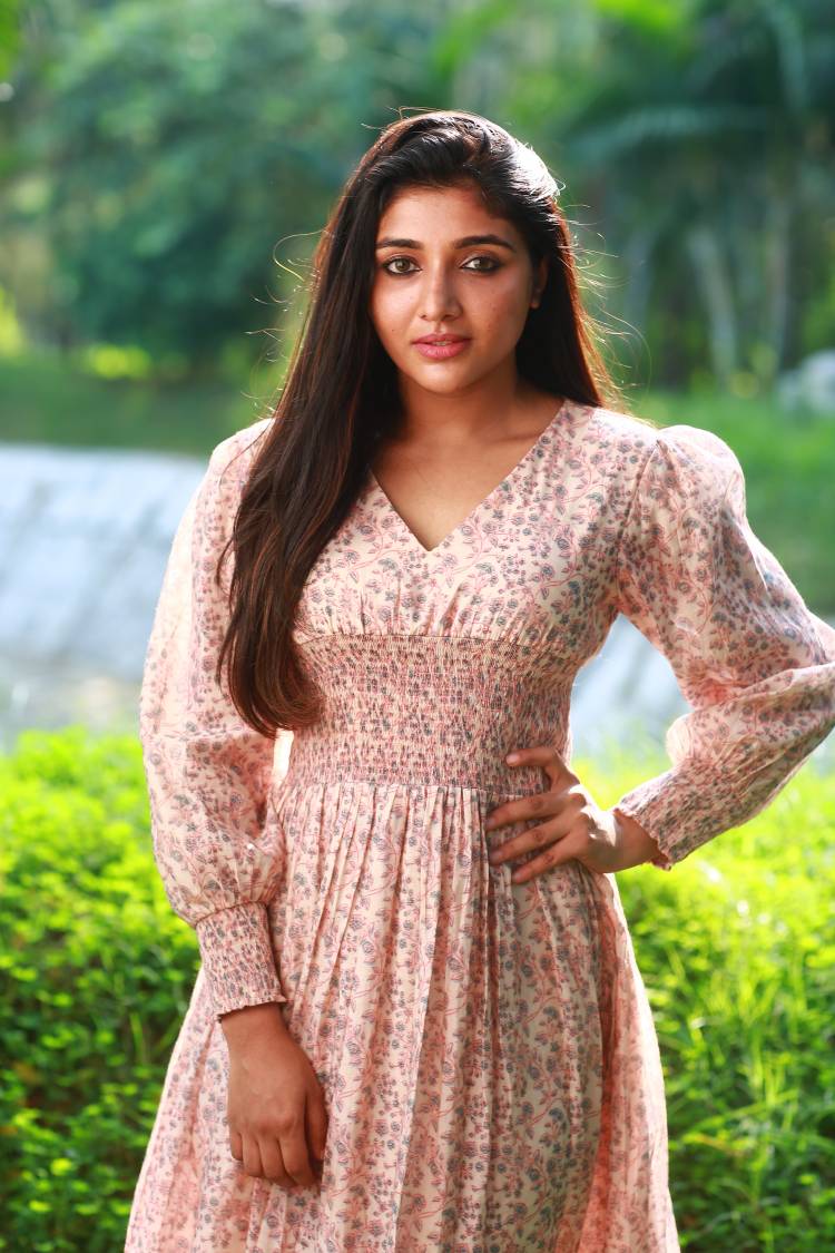 SKLS கேலக்சி மால் புரொடக்‌ஷன்ஸ், மெட்ராஸ் ஸ்டோரிஸ் உடன் இணையும் சர்ஜுன் இயக்கத்தில் புதிய படம் 