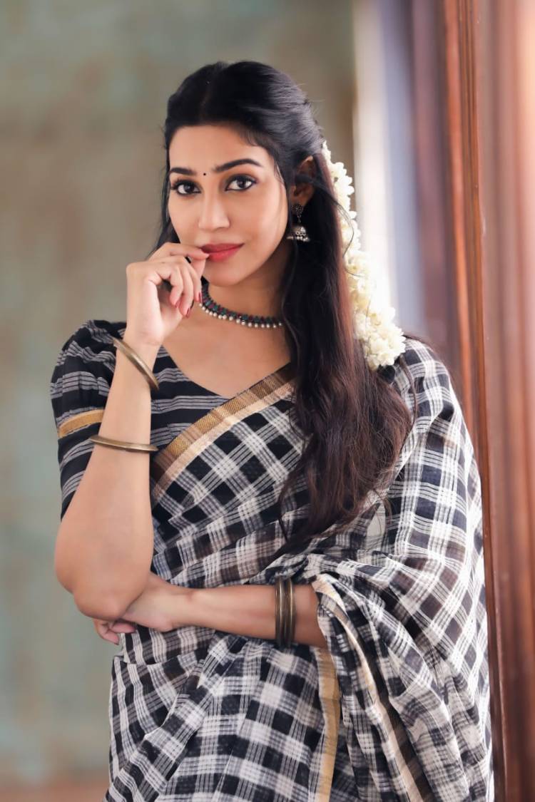 கதைக்கு தேவையானால் நெகட்டிவ் ரோலில் நடிக்க தயார் ; விநோதய சித்தம்  ஷெரினா அதிரடி